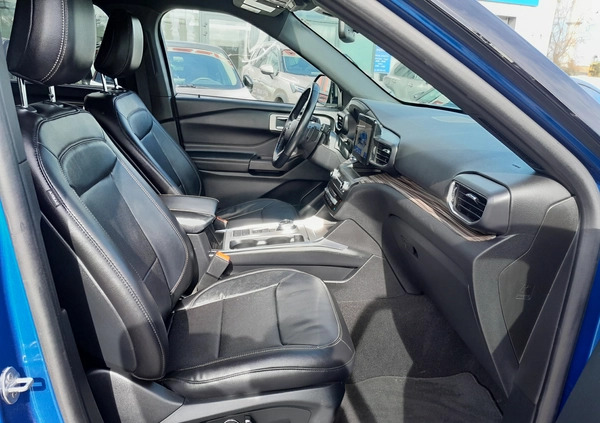 Ford Explorer cena 188000 przebieg: 55500, rok produkcji 2020 z Myślenice małe 301